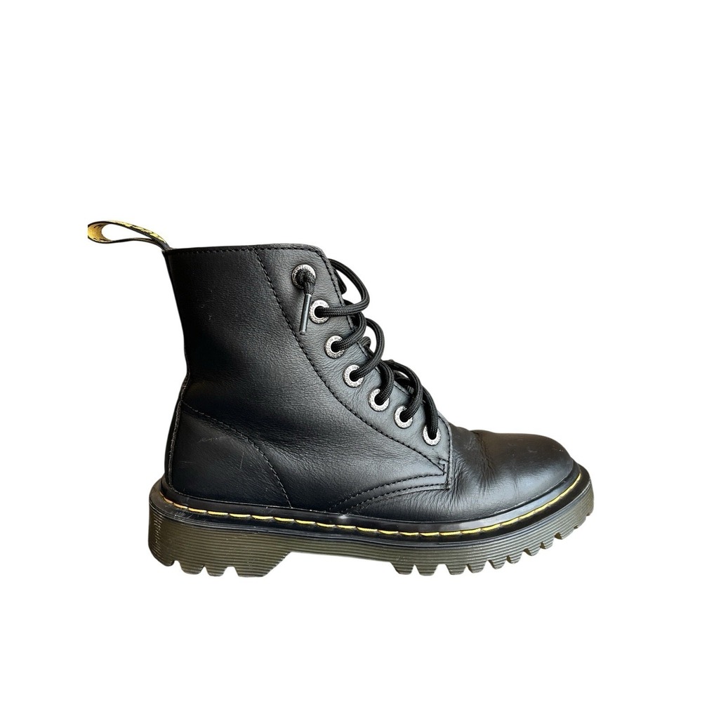 Dr. Martens Women's Luana Black Leather 7 Eye Lace Up Combat Boots Size 5 EU 36